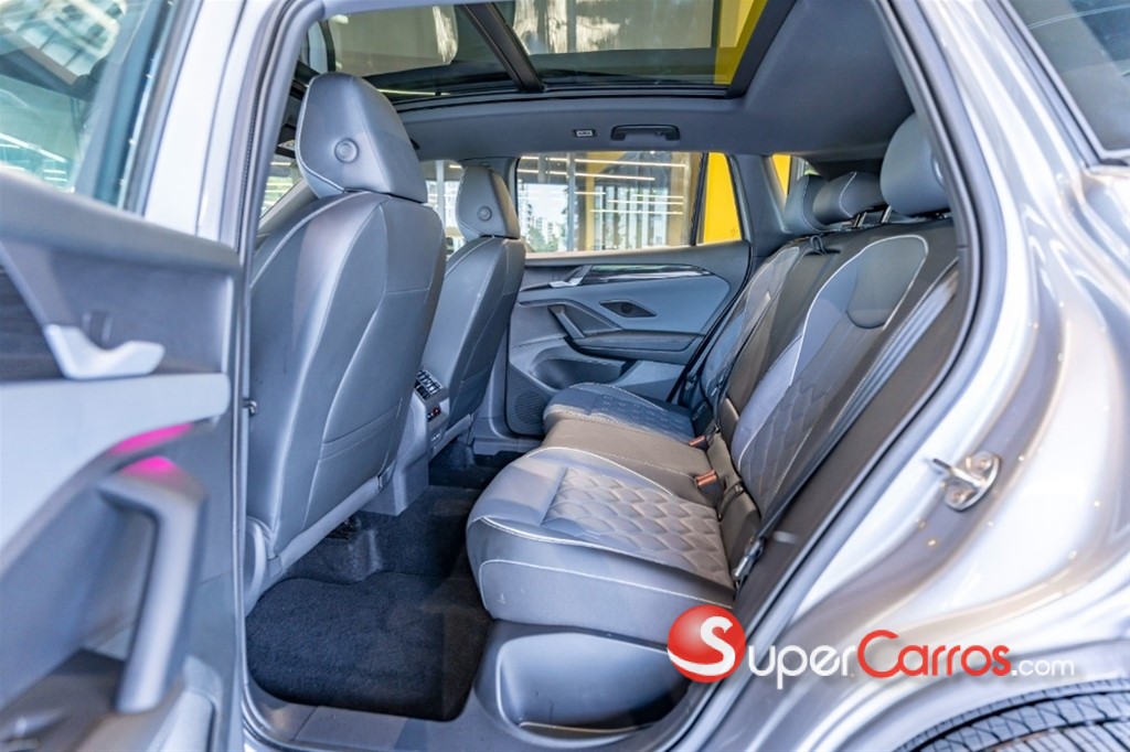2025 Volkswagen Tiguan — foto 4 / 9
