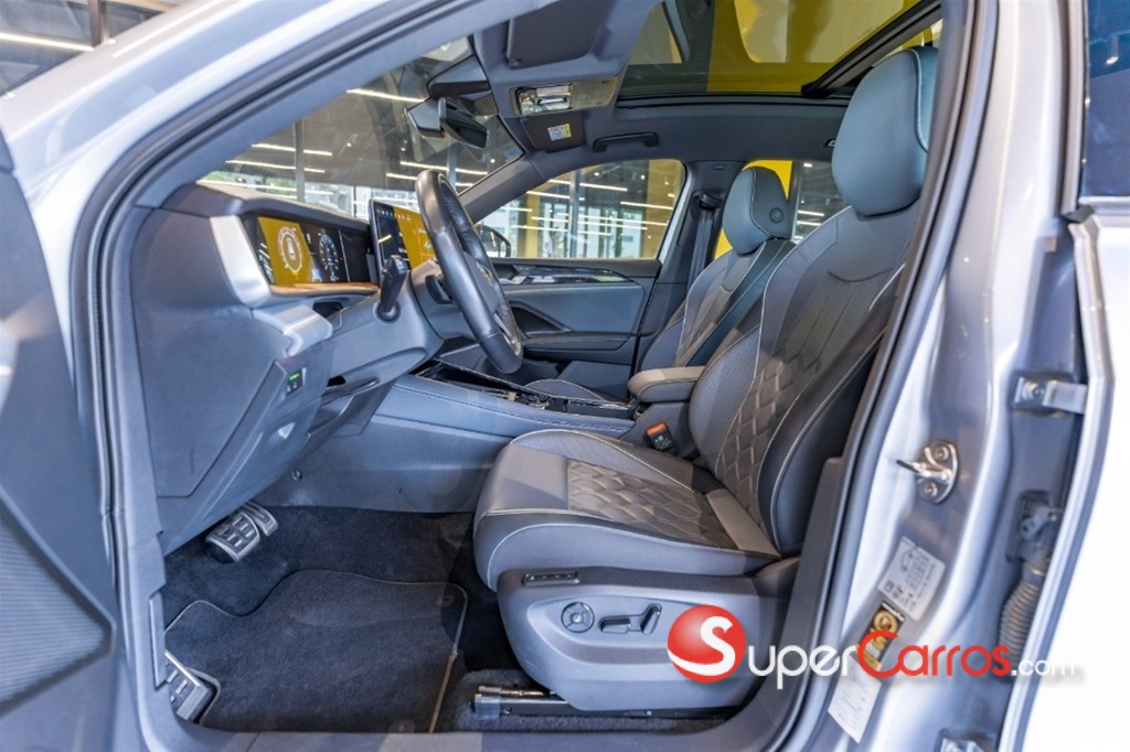 2025 Volkswagen Tiguan — foto 8 / 9