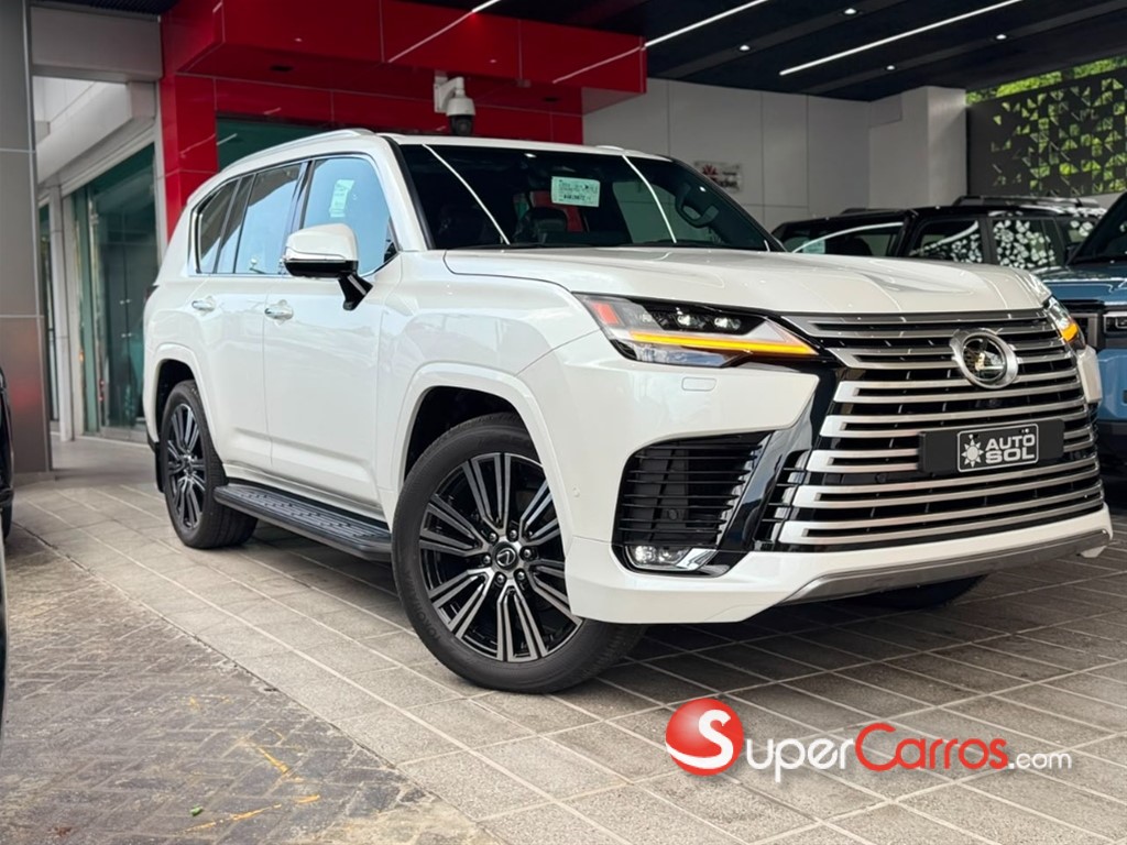 2027 Lexus LX 700 H Urban — foto 3 / 9