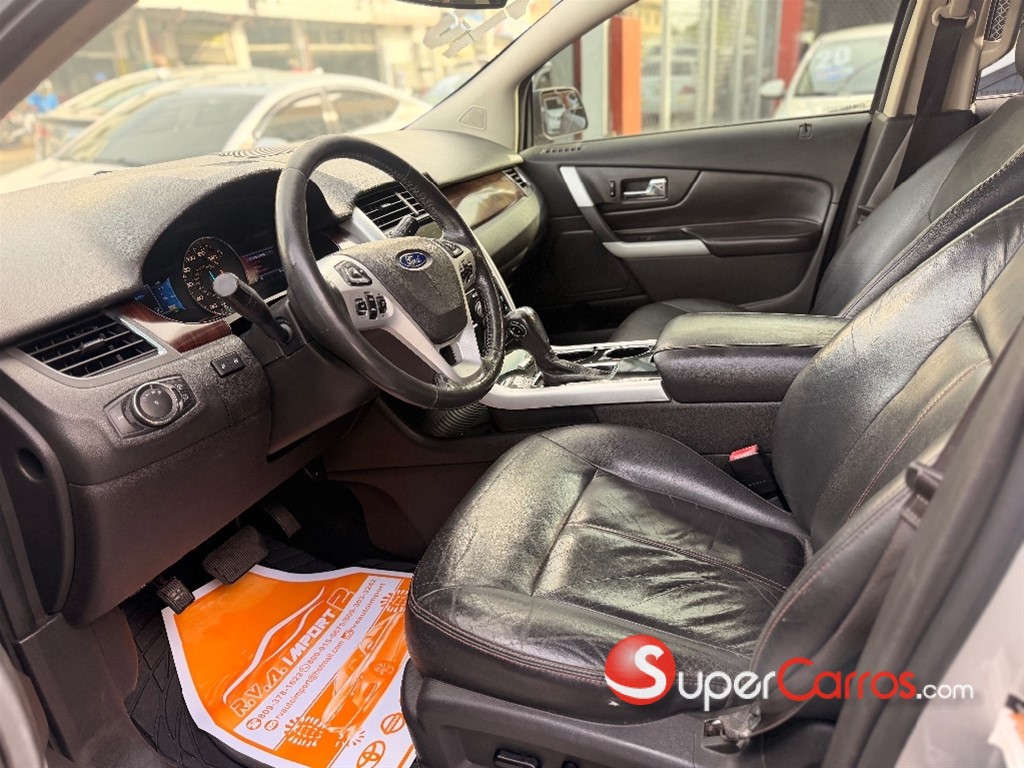2013 Ford EDGE Limited — foto 5 / 8
