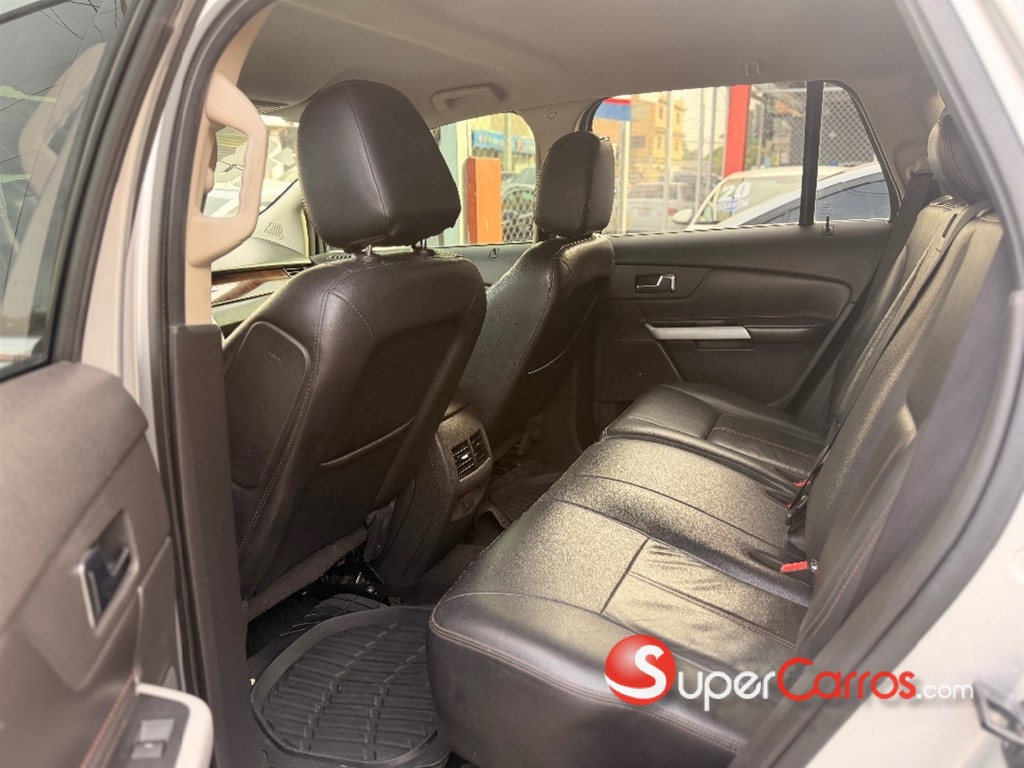 2013 Ford EDGE Limited — foto 6 / 8