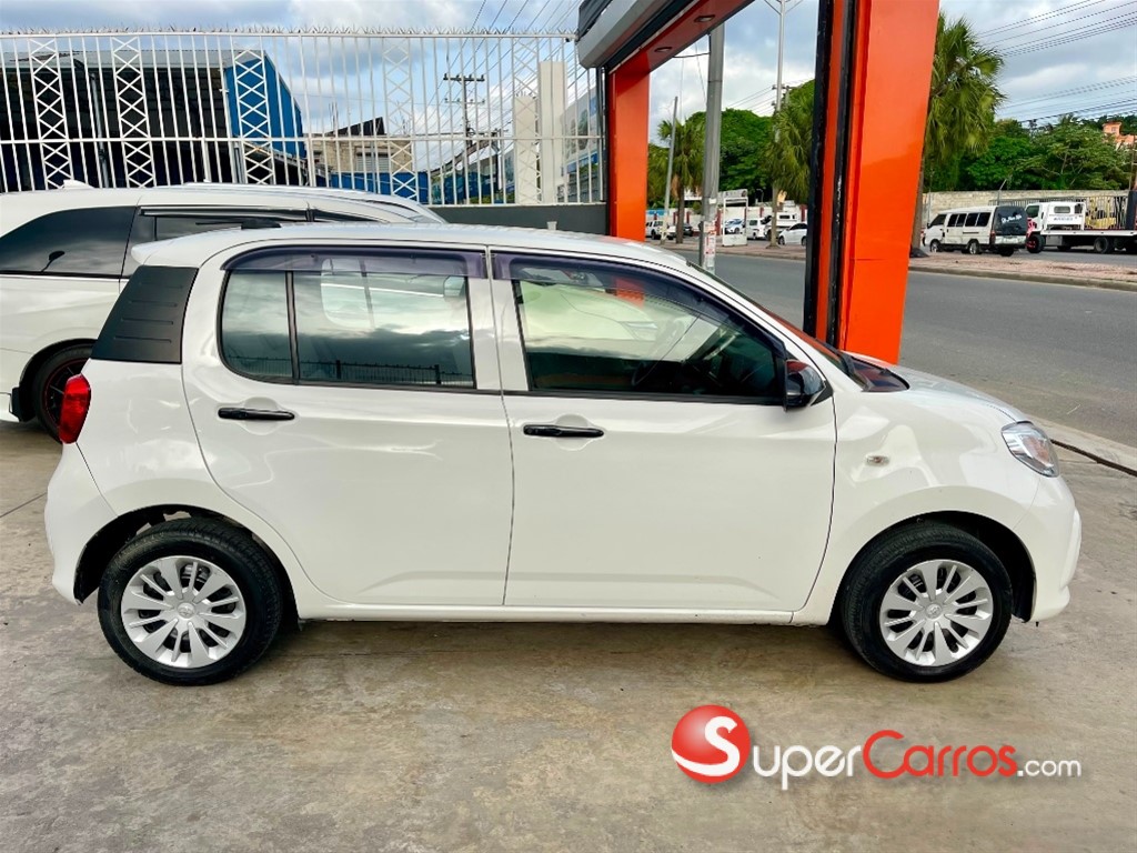 2021 Toyota Passo — foto 5 / 12