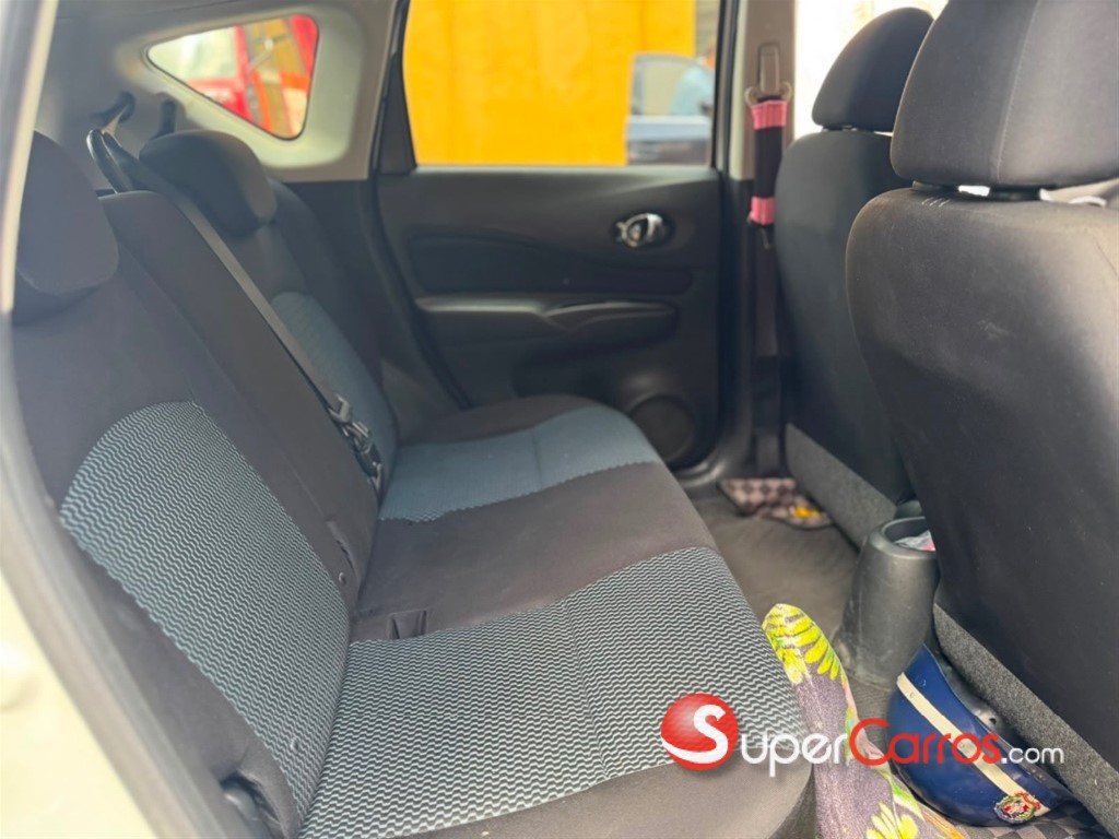 2013 Nissan Note — foto 8 / 11