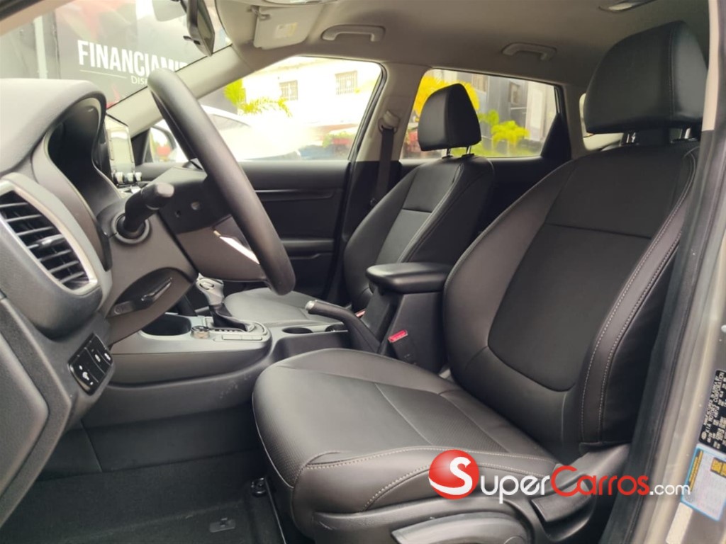 2021 Kia Seltos LX — foto 8 / 9
