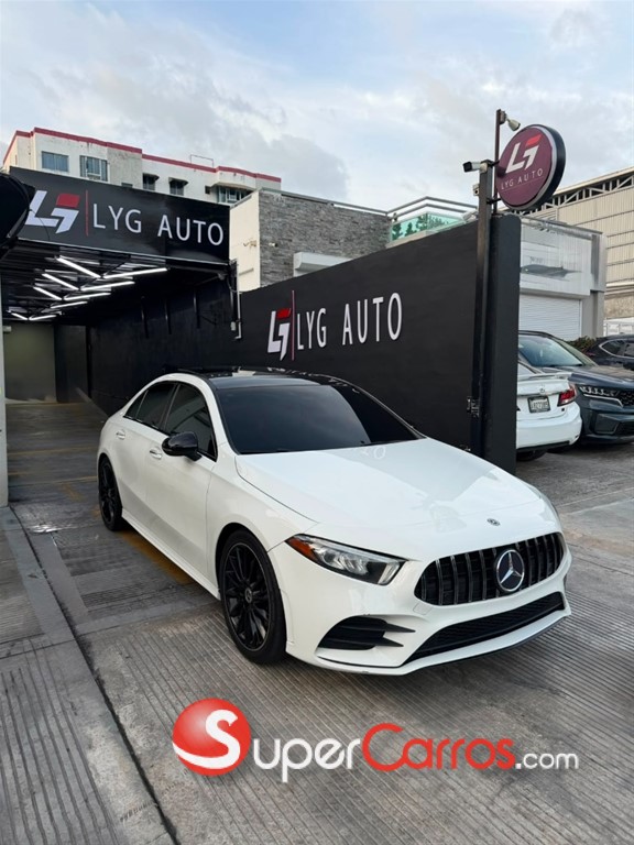 2020 Mercedes-Benz Clase A 220 AMG