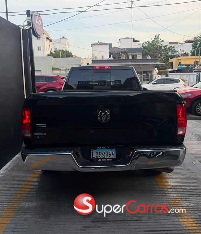 2019 Dodge Ram 1500 — foto 3 / 8