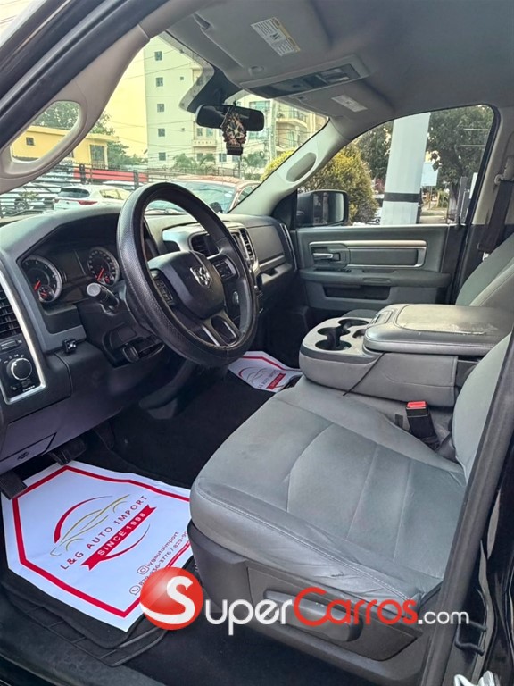 2019 Dodge Ram 1500 — foto 6 / 8