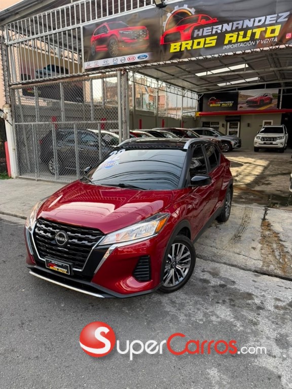 2022 Nissan Kicks SV — foto 3 / 10