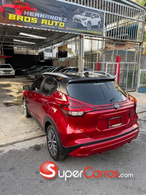 2022 Nissan Kicks SV — foto 8 / 10