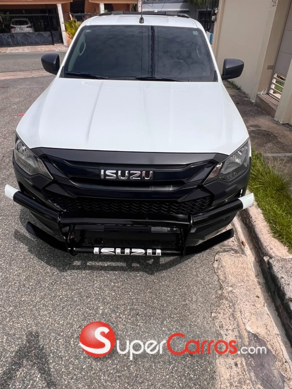 2026 Isuzu DMAX — foto 2 / 11
