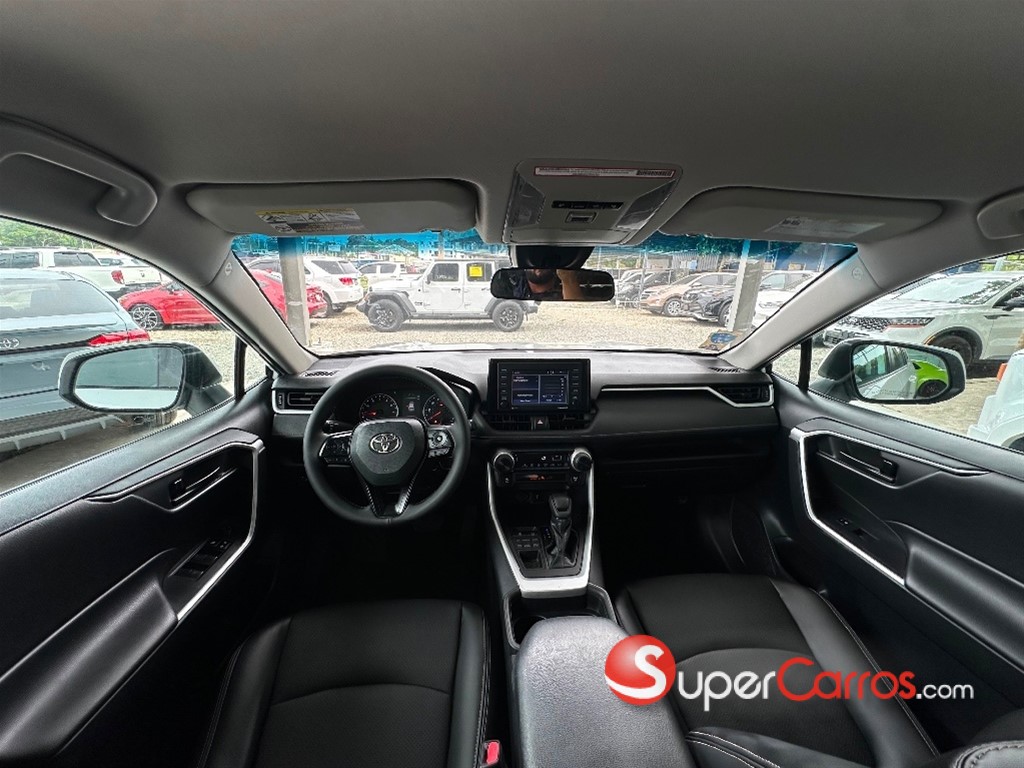 2021 Toyota RAV4 LE — foto 7 / 9
