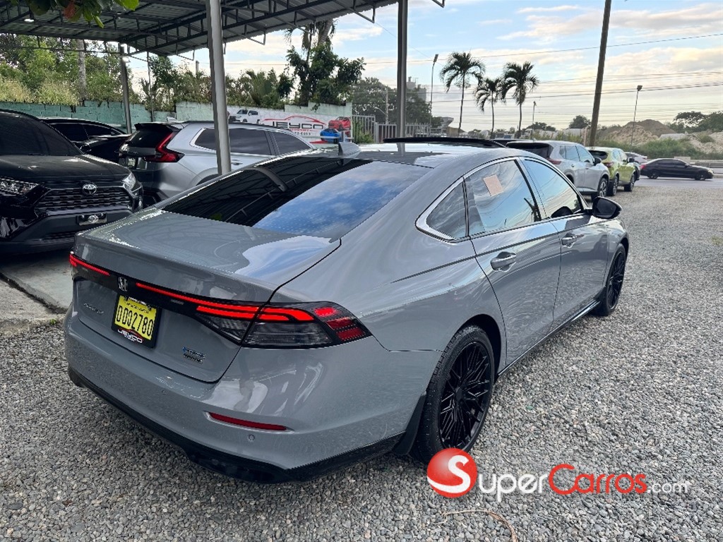 2023 Honda Accord Touring 2.0T — foto 4 / 9