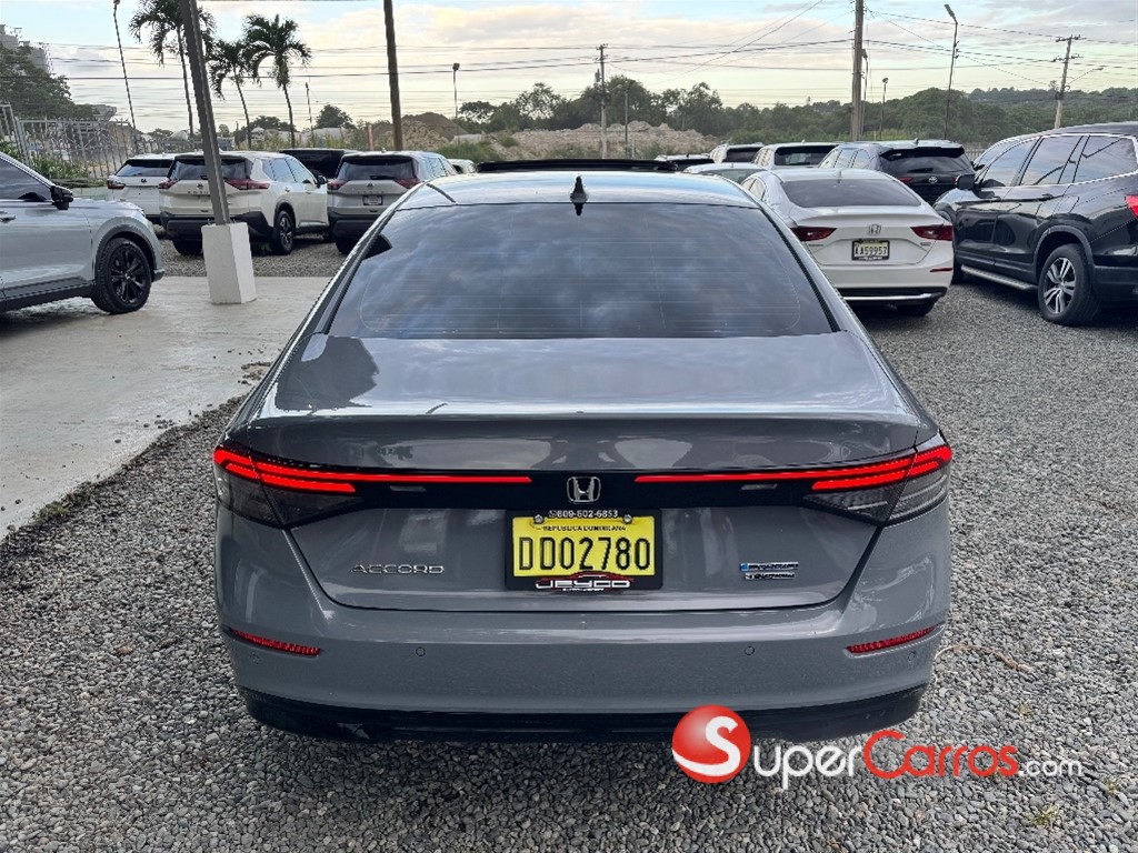 2023 Honda Accord Touring 2.0T — foto 5 / 9