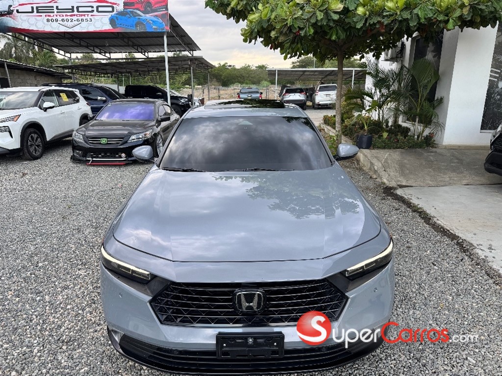 2023 Honda Accord Touring 2.0T — foto 6 / 9