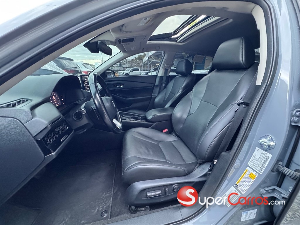 2023 Honda Accord Touring 2.0T — foto 7 / 9