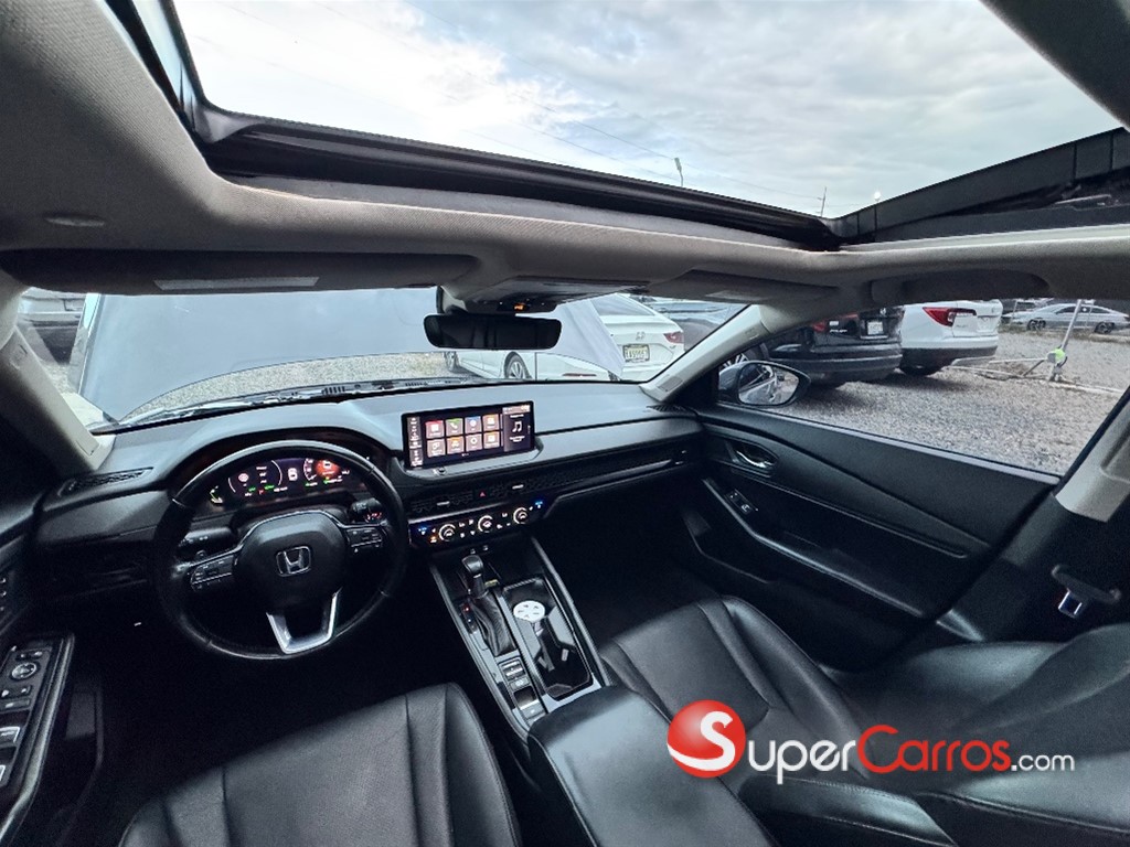 2023 Honda Accord Touring 2.0T — foto 8 / 9