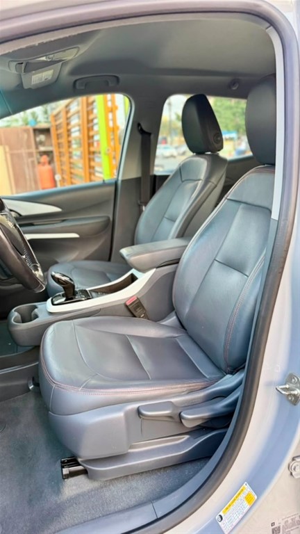 2021 Chevrolet Bolt EV — foto 7 / 12