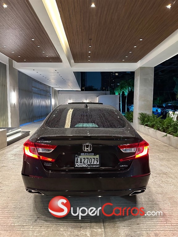2018 Honda Accord Touring — foto 7 / 7