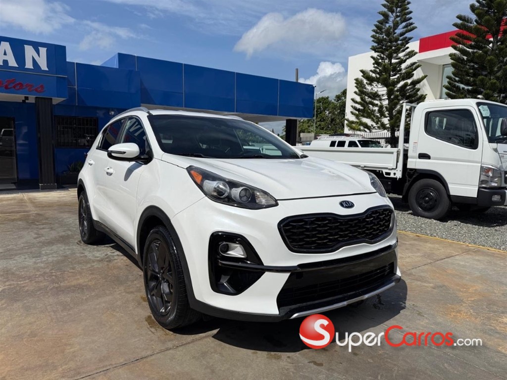 2020 Kia Sportage S — foto 1 / 12