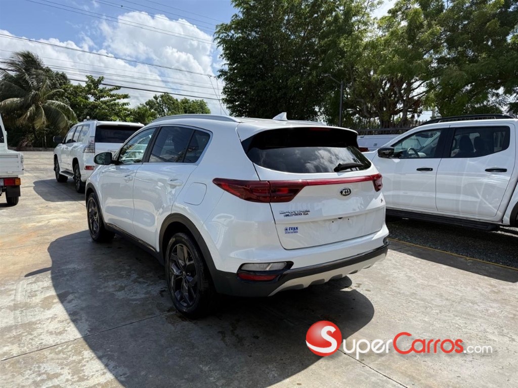 2020 Kia Sportage S — foto 2 / 12