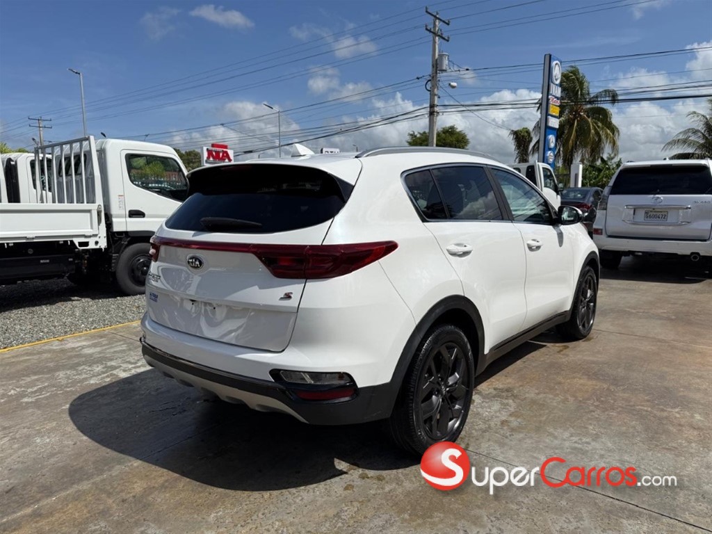 2020 Kia Sportage S — foto 6 / 12