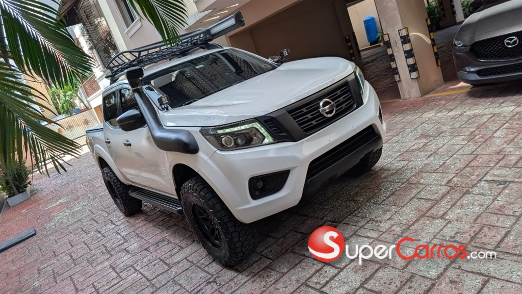 2017 Nissan Frontier LE — foto 3 / 12