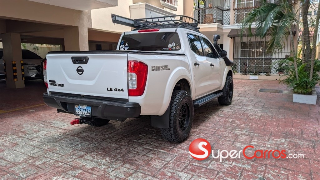 2017 Nissan Frontier LE — foto 6 / 12