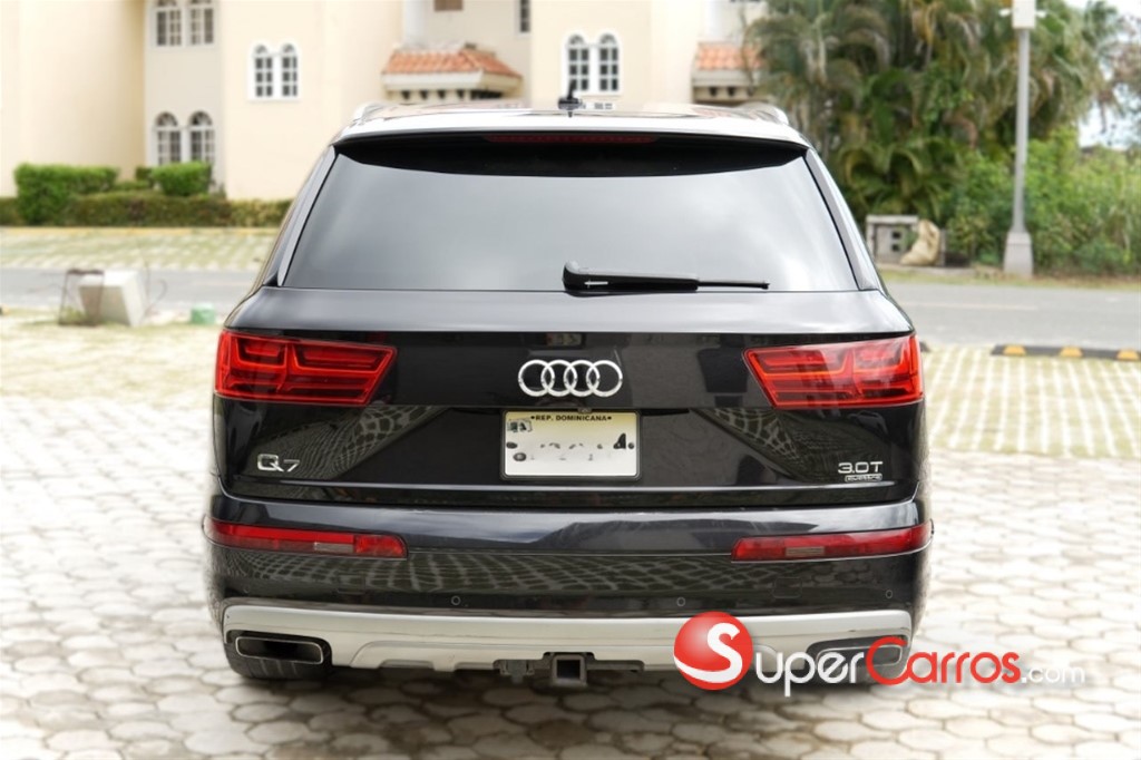 2017 Audi Q7 — foto 9 / 12