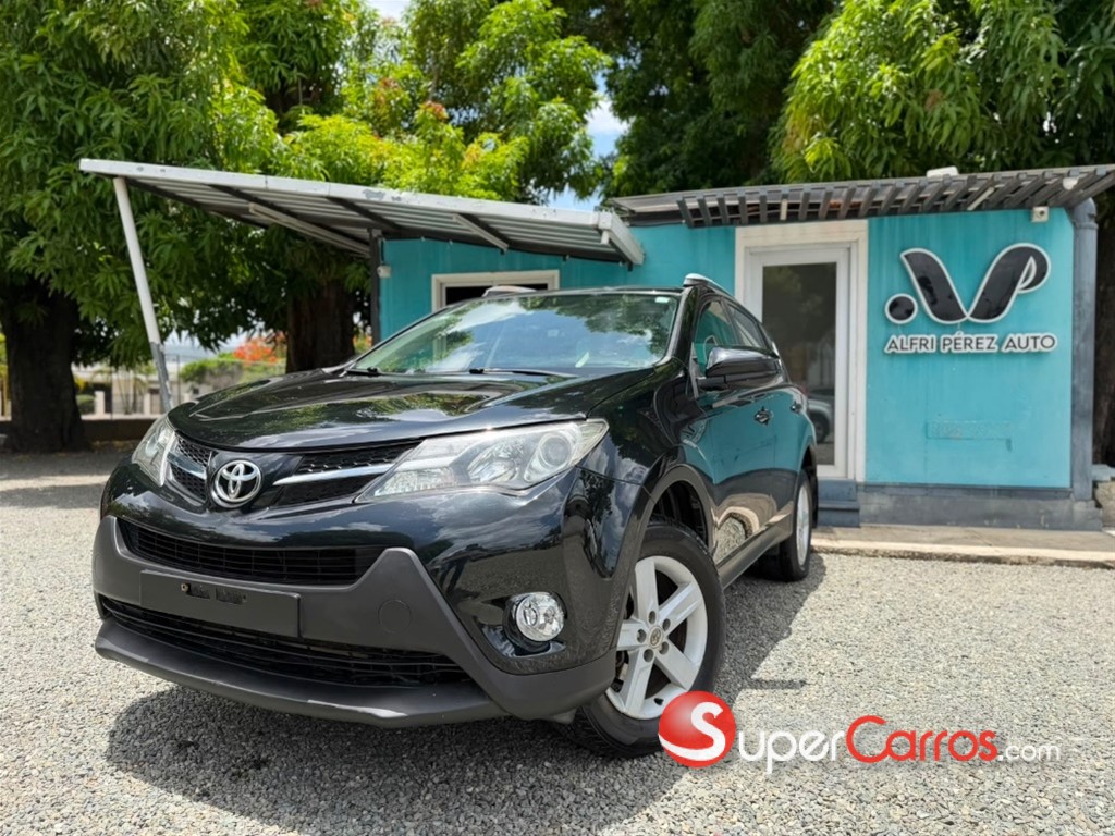 2015 Toyota RAV4 LE