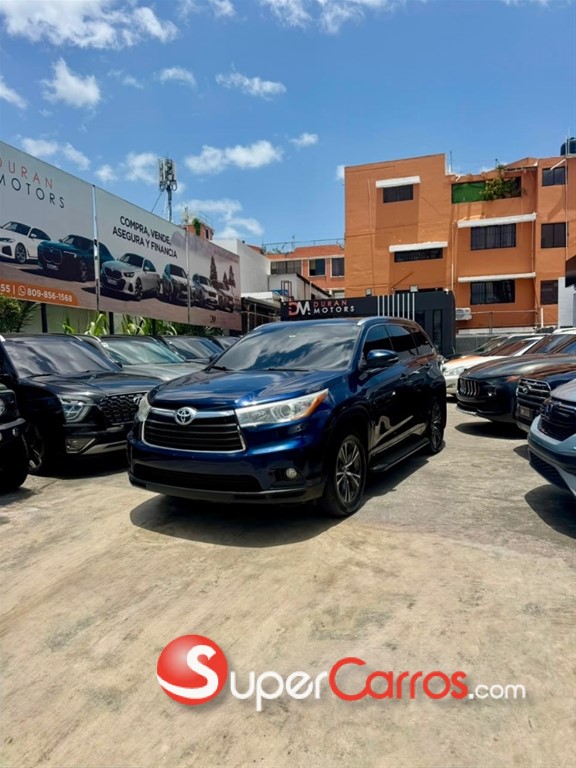 2016 Toyota Highlander XLE — foto 1 / 10
