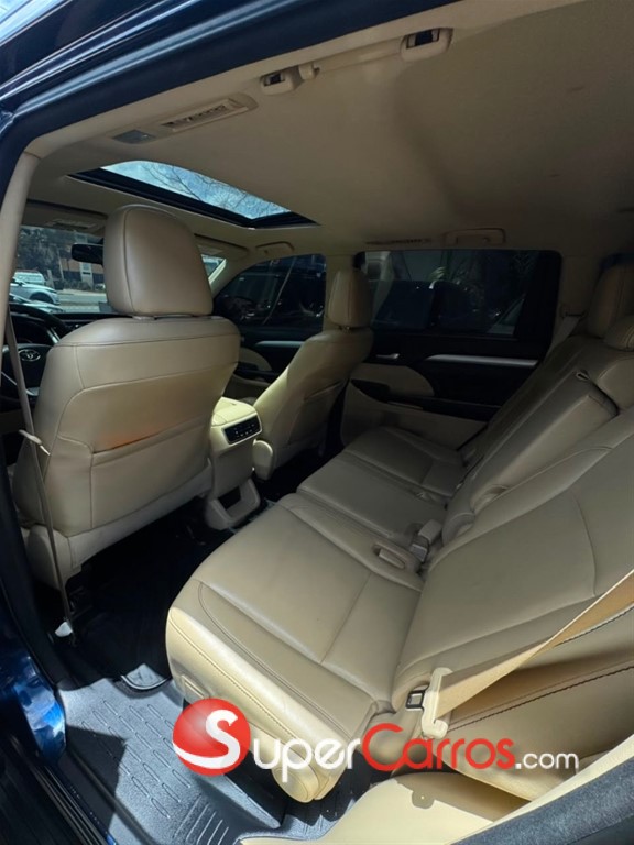 2016 Toyota Highlander XLE — foto 5 / 10
