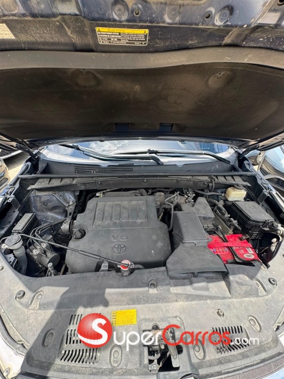 2016 Toyota Highlander XLE — foto 8 / 10