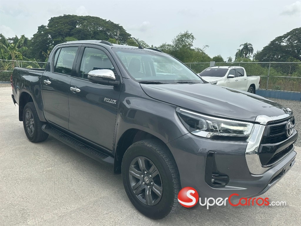 2023 Toyota Hilux SRV — foto 3 / 7