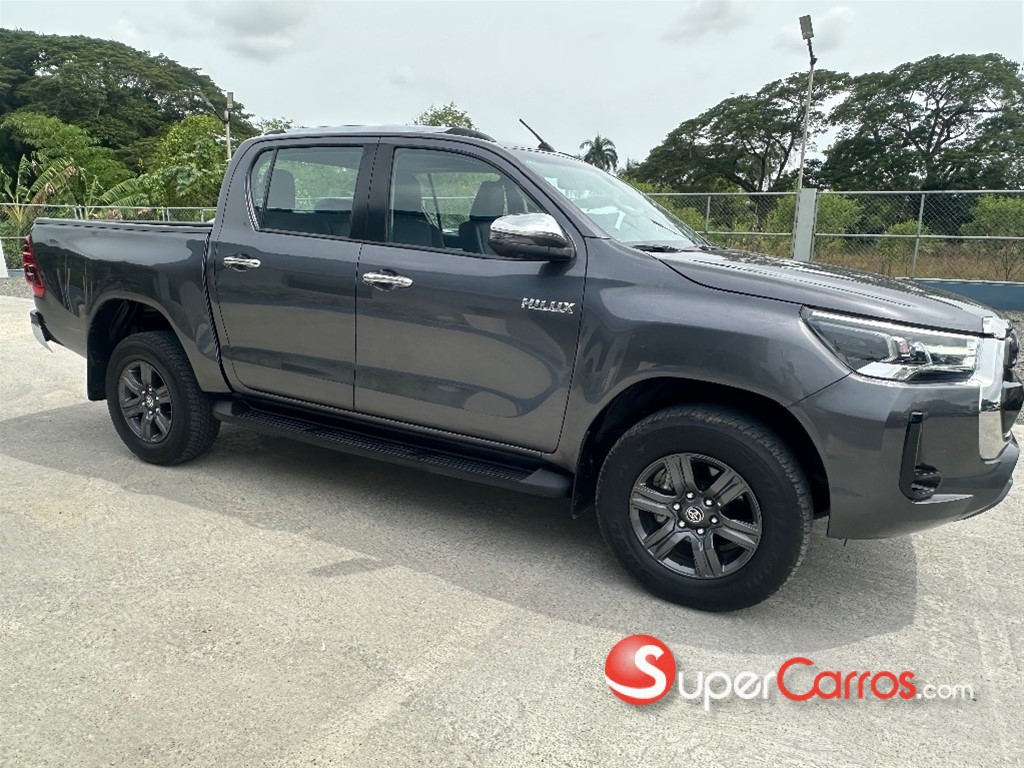 2023 Toyota Hilux SRV — foto 6 / 7