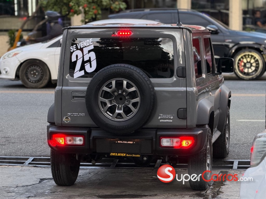 2025 Suzuki Jimny — foto 6 / 12