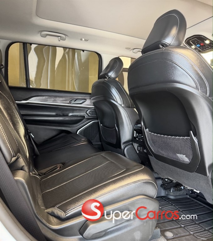 2022 Jeep Grand Cherokee L — foto 9 / 12