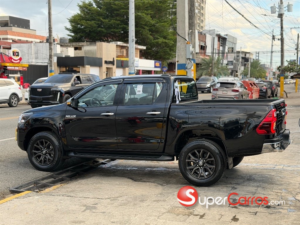 2021 Toyota Hilux SRV — foto 6 / 12