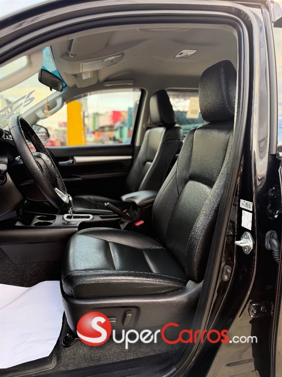 2021 Toyota Hilux SRV — foto 12 / 12