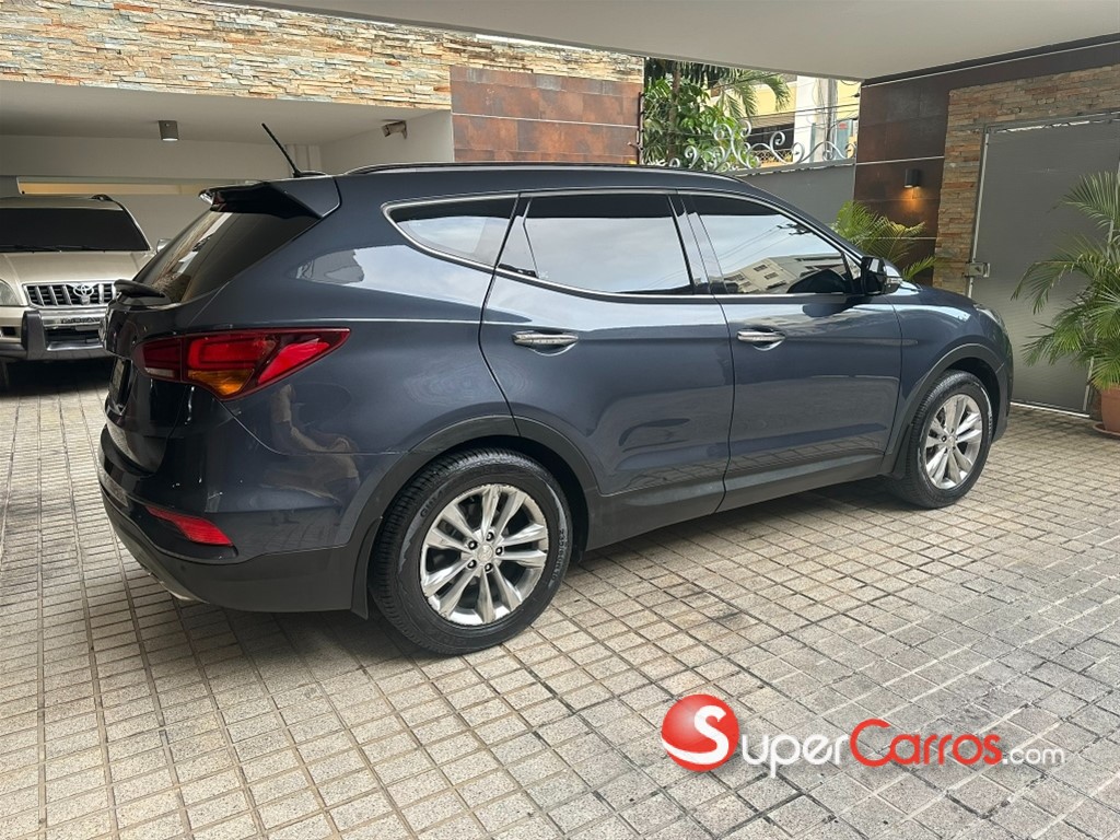 2018 Hyundai Santa Fe GLS — foto 4 / 12
