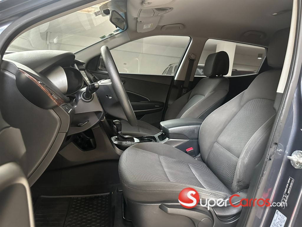 2018 Hyundai Santa Fe GLS — foto 7 / 12