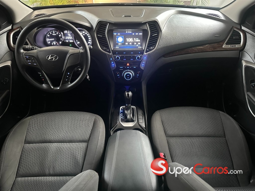 2018 Hyundai Santa Fe GLS — foto 9 / 12