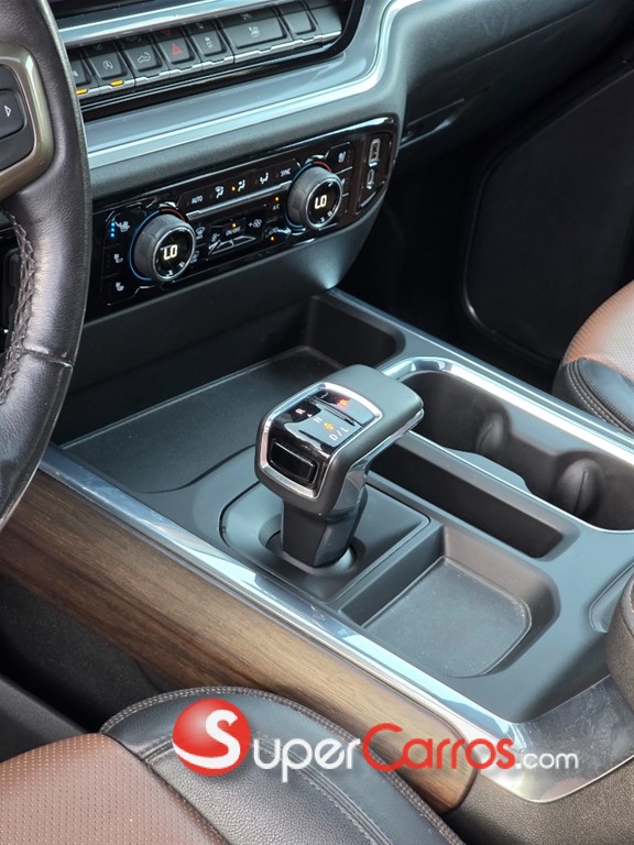 2023 Chevrolet Silverado High Country Duramax — foto 8 / 12