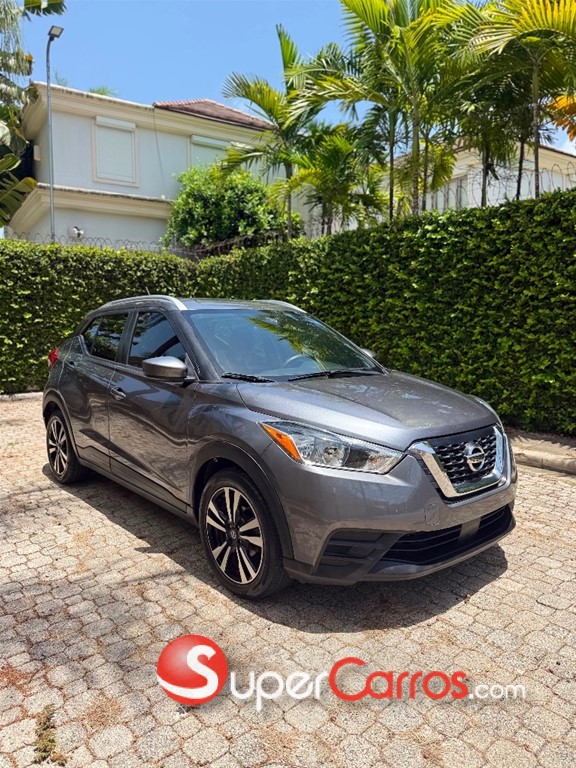2020 Nissan Kicks SV — foto 3 / 9