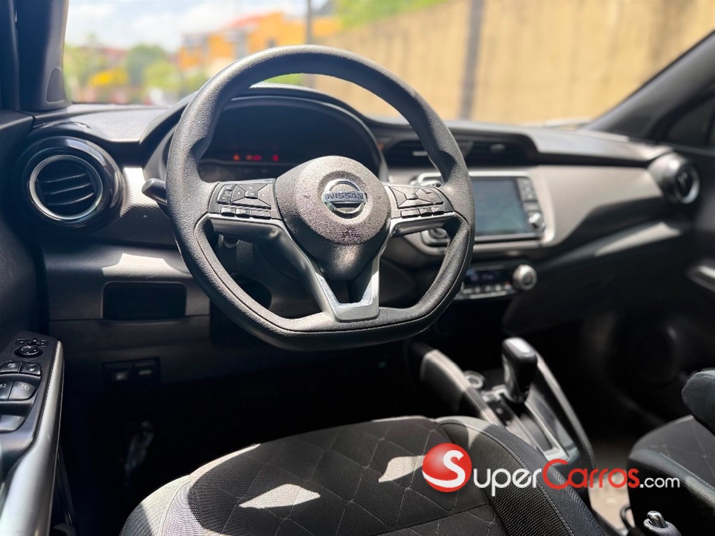 2020 Nissan Kicks SV — foto 7 / 9