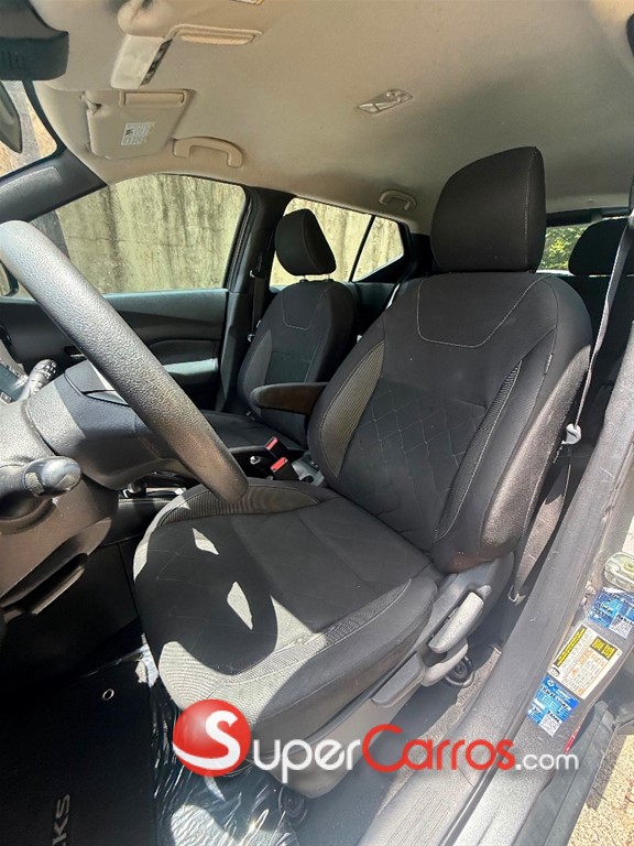 2020 Nissan Kicks SV — foto 9 / 9