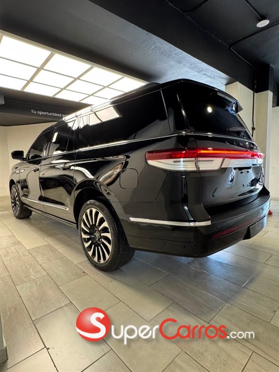 2022 Lincoln Navigator Black Label — foto 5 / 12