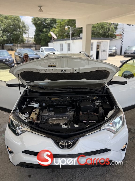 2016 Toyota RAV4 LE — foto 11 / 11