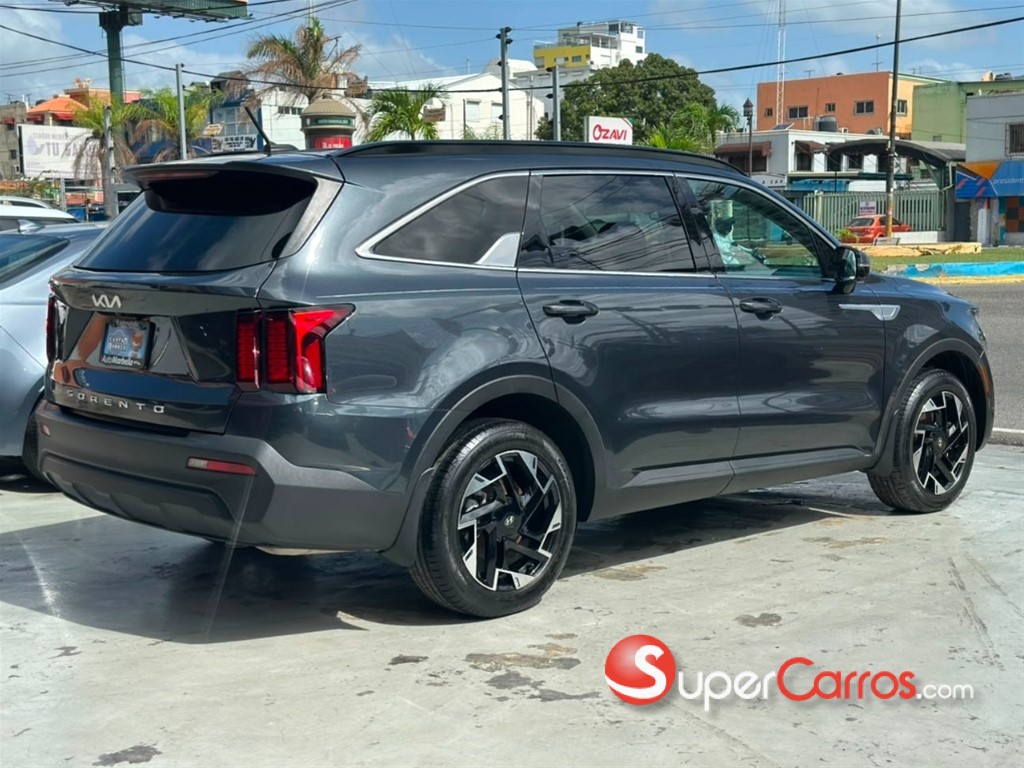 2022 Kia Sorento LX — foto 6 / 7