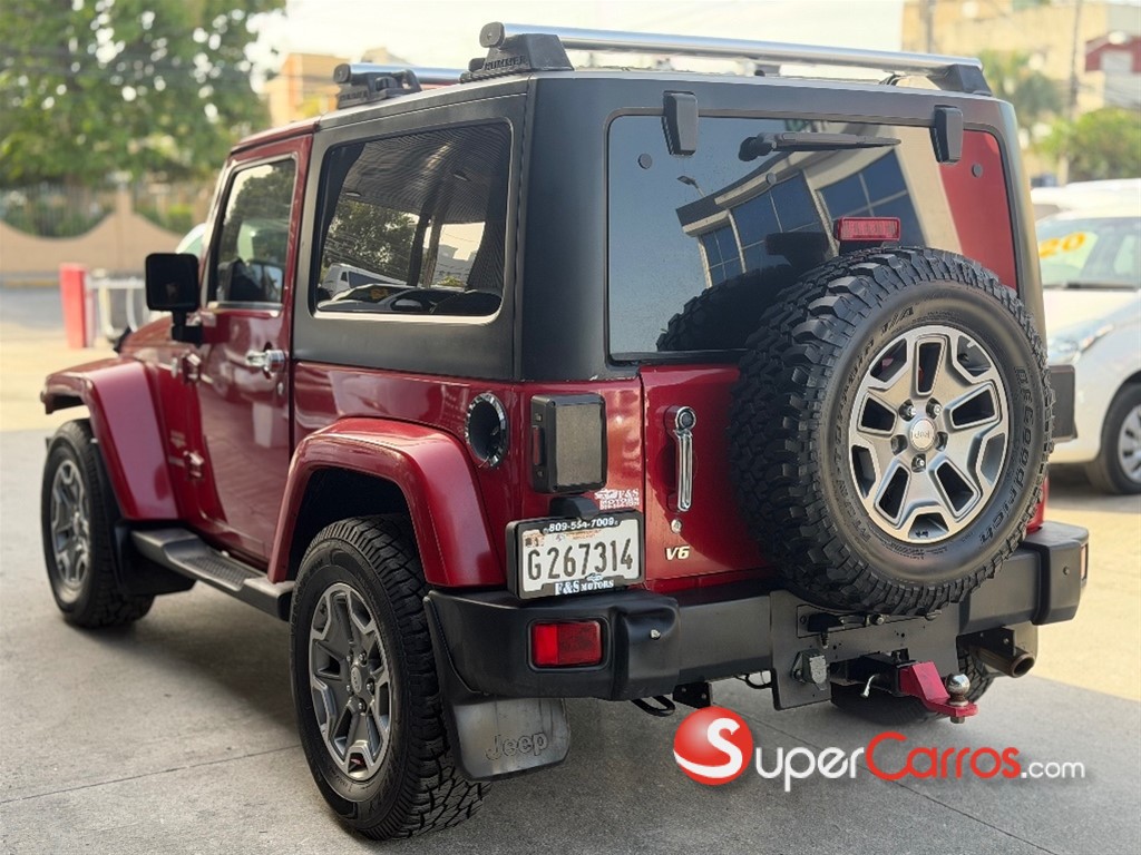 2011 Jeep Wrangler Sahara — foto 5 / 12