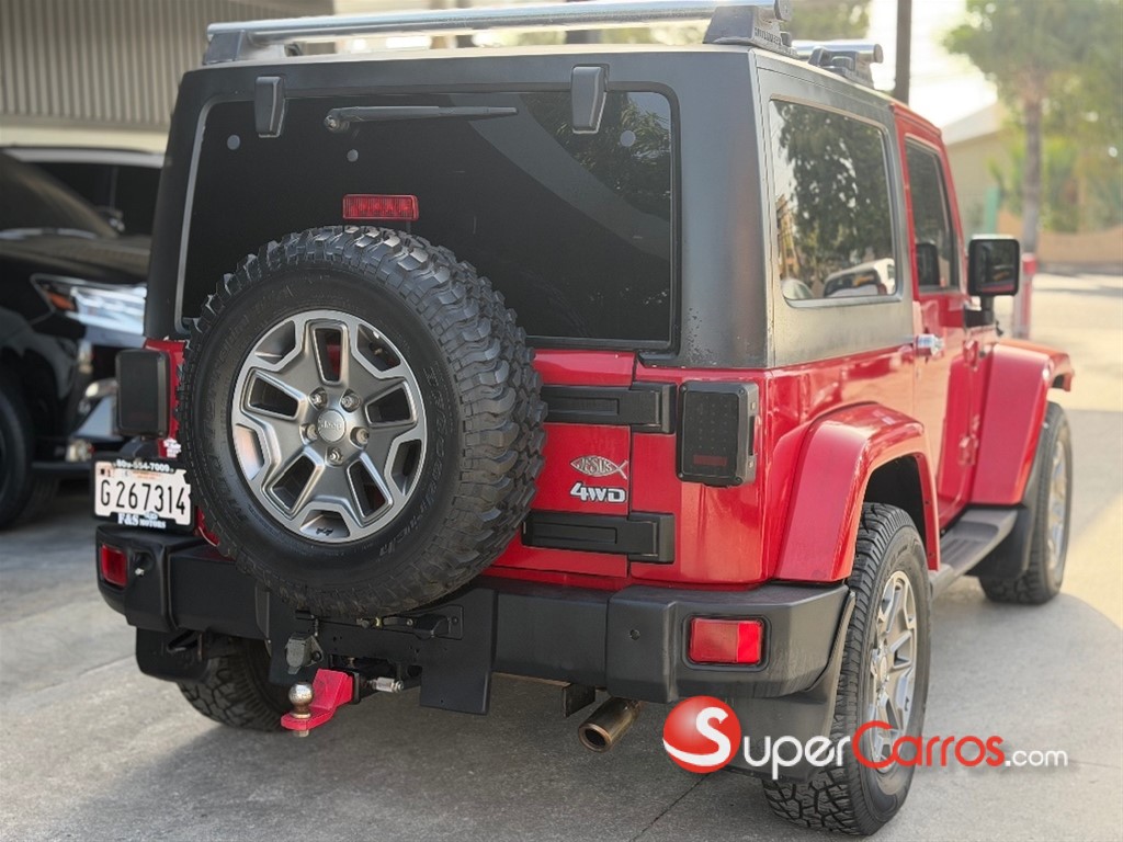2011 Jeep Wrangler Sahara — foto 7 / 12